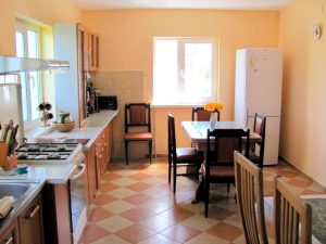 Bucătărie complet echipată